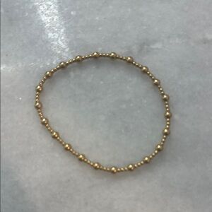 Elegant Gold Beaded Bracelet